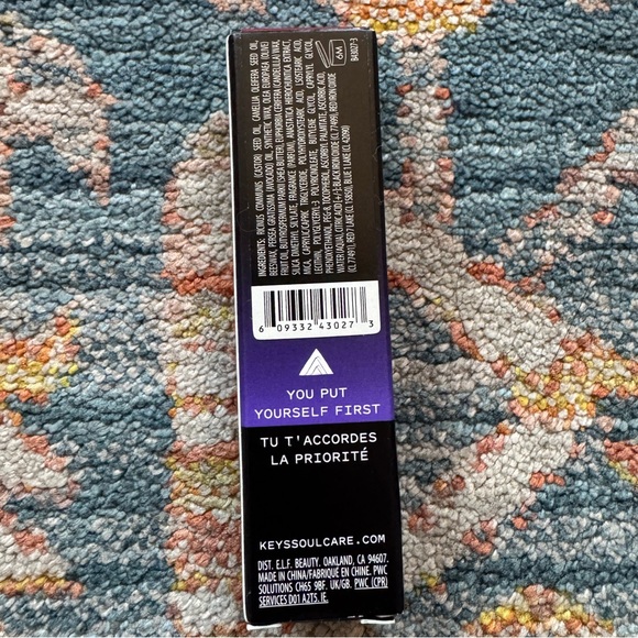 KEYS Soulcare COMFORTING TINTED LIP BALM WITH AVOCADO OIL in Inspiration - Picture 4 of 7